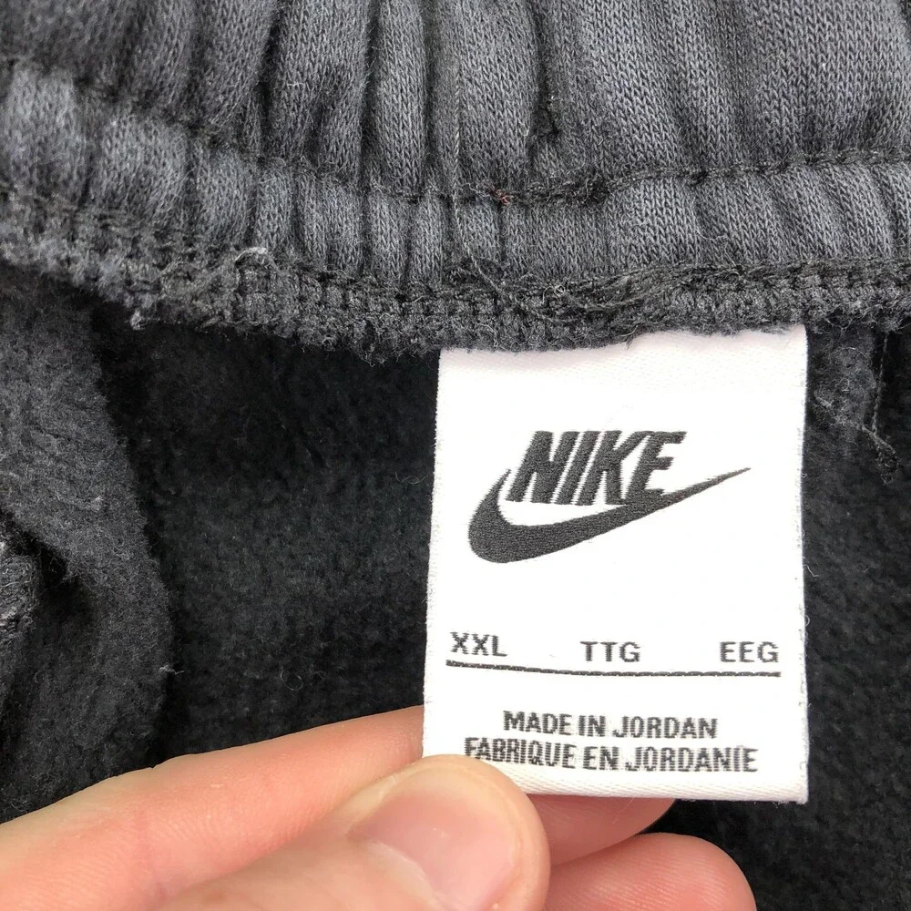 Nike Sweatpants Mens 2XL Black Fleece Joggers Elastic Waist Pockets Cuffed